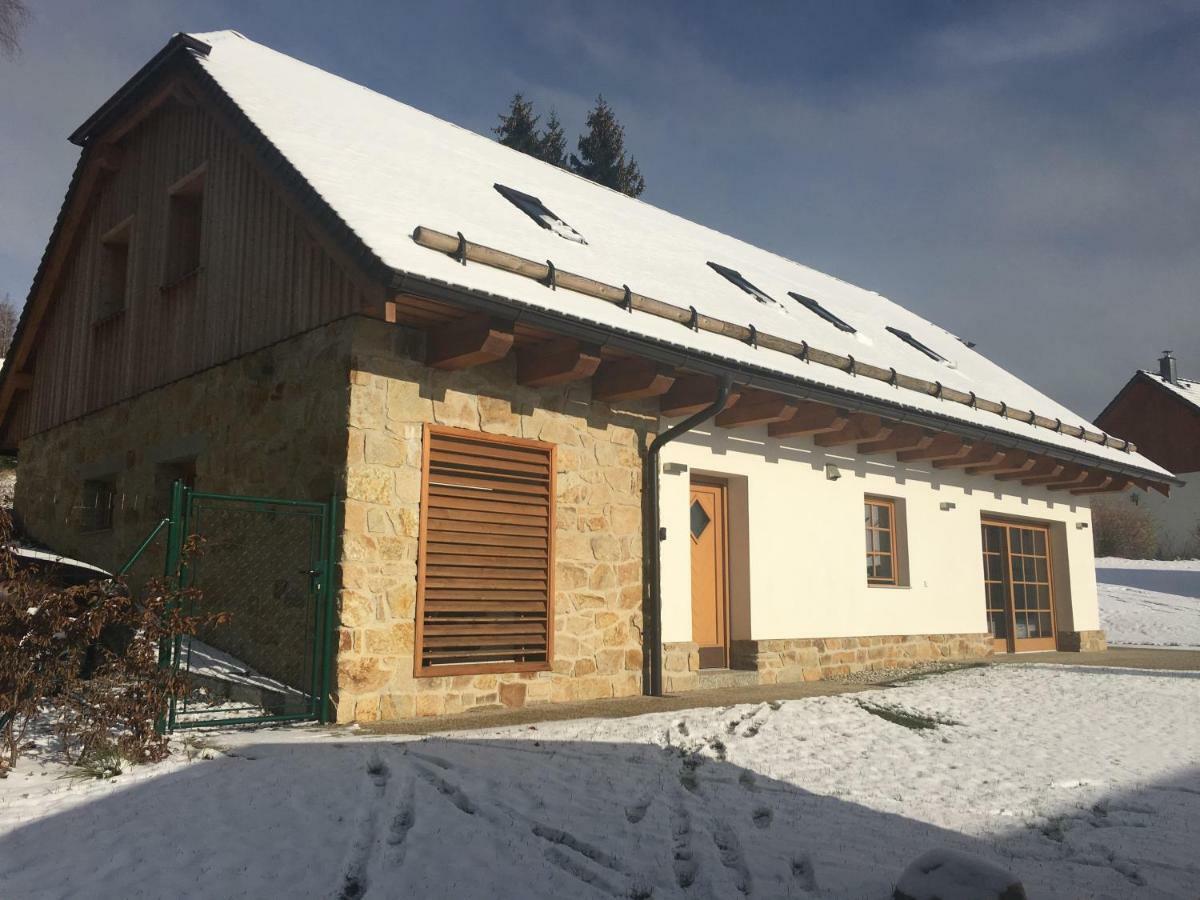 Chalupa Pecival Lipno Lipno nad Vltavou Buitenkant foto